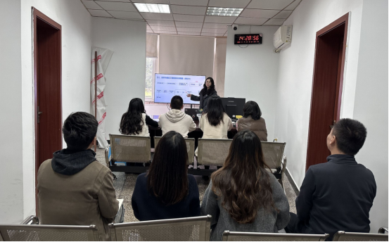 我院教师为宜宾市清源水务集团投资有限公司开展招标实务公益培训